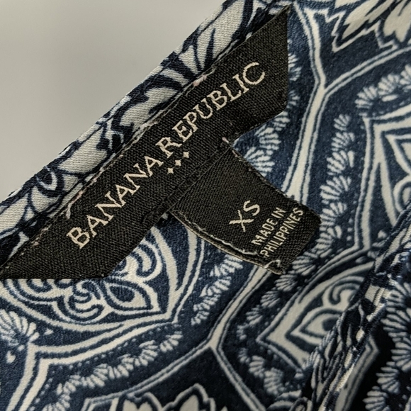 BANANA REPUBLIC FACTORY Sleeveless Drawstring Top - Picture 3 of 5